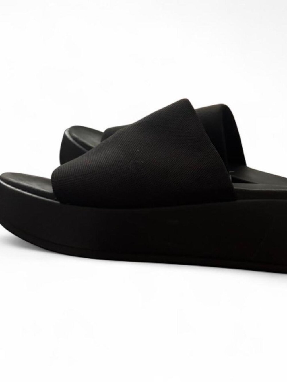 Madden NYC sandals